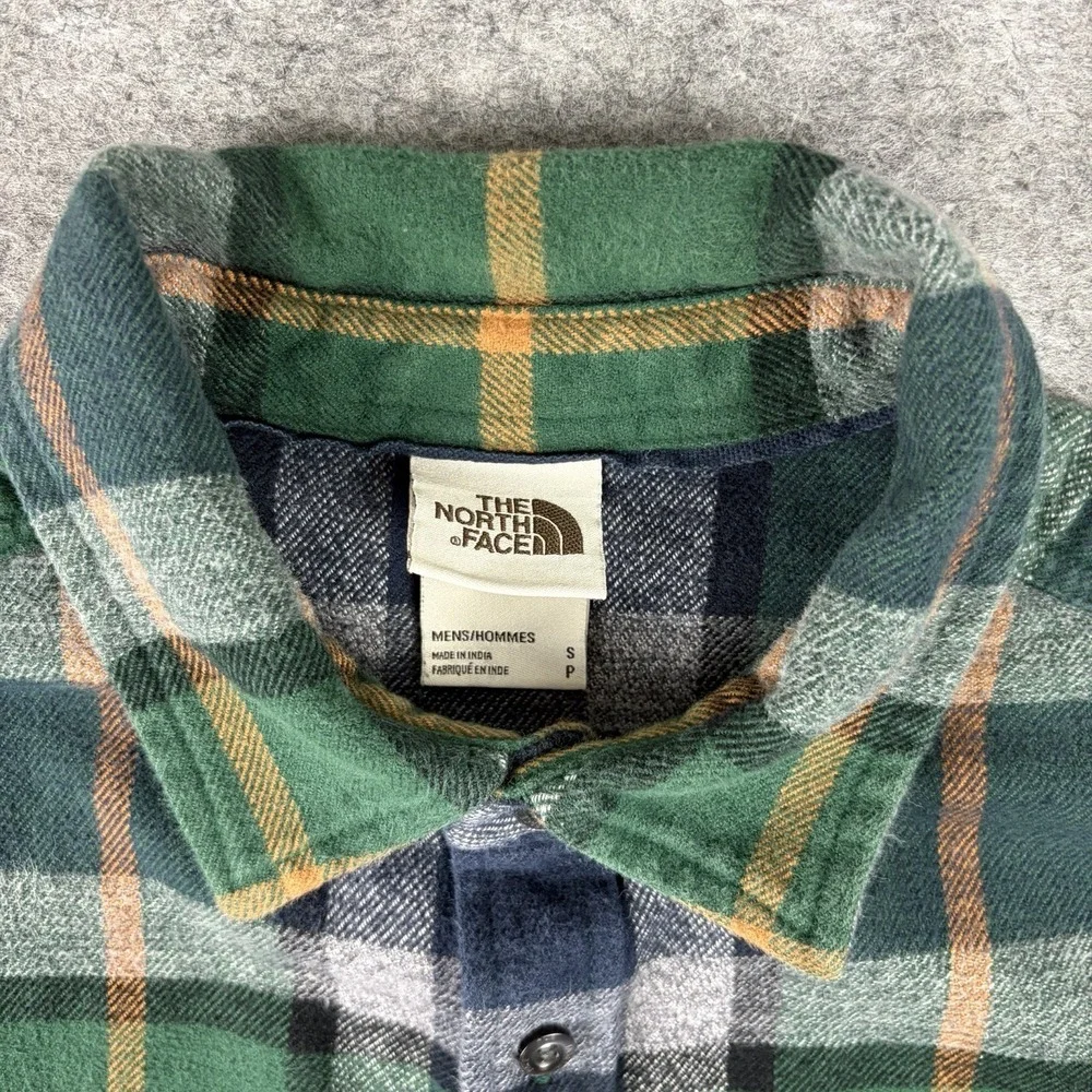 The North Face Arroyo Flannel Shirt Mens Small Green Plaid Long Sleeve Fall Hike
